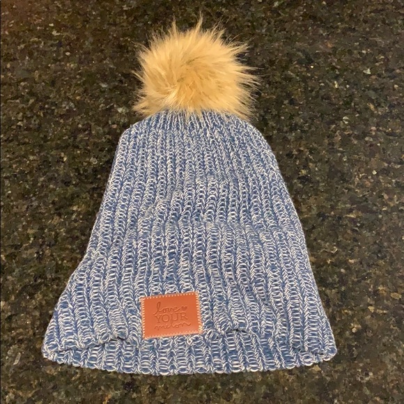 Love Your Melon Accessories - 😍 Love Your Melon Blue Shade Beanie 😍 with Puff